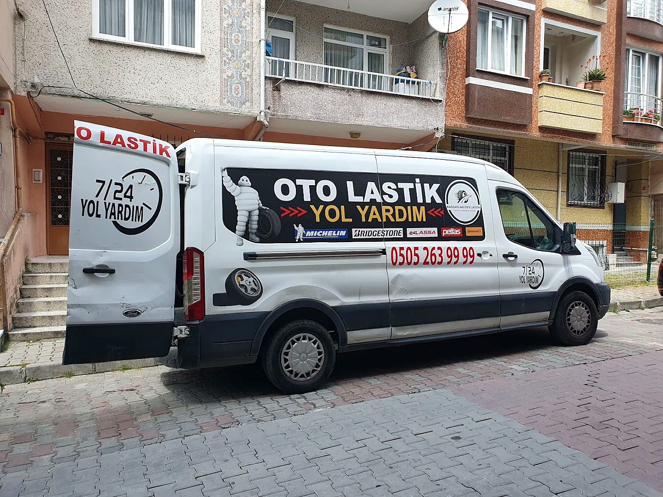 Bağdatlar Oto Lastik’in mobil lastik servis aracı